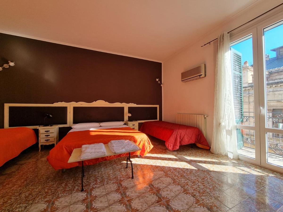 Piazza Politeama Διαμέρισμα Παλέρμο Εξωτερικό φωτογραφία